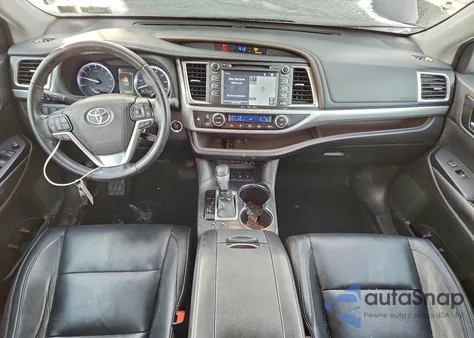 2018 Toyota Highlander Se из США, поврежденный, VIN 5TDJZRFH3JS886910